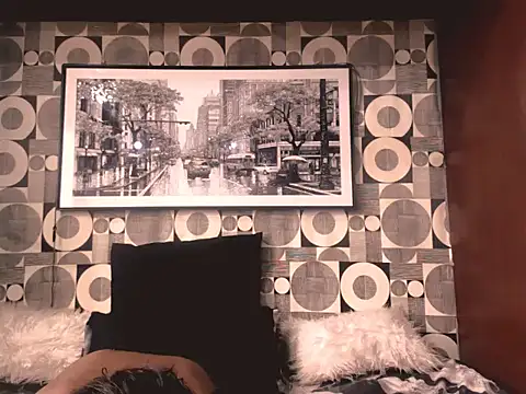 indianfoxy01 online show from 11-30-25, 05:52