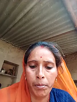 Snapshot of Arti13A chatting on 07-15-26, 01:29 Arti13A online show from 07-15-26, 01:29