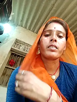 Snapshot of Arti13A chatting on 07-22-26, 01:51 Arti13A online show from 07-22-26, 01:51