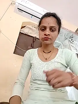 Snapshot of Sonam_dhakad chatting on 11-15-25, 07:45 Sonam dhakad online show from 11-15-25, 07:45