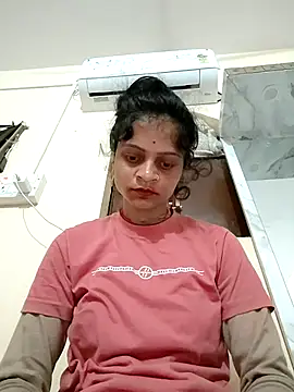 Snapshot of Sonam_dhakad chatting on 11-30-25, 09:26 Sonam dhakad online show from 11-30-25, 09:26