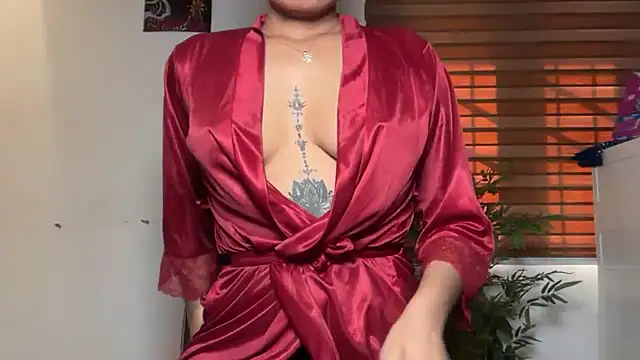 Snapshot of LucytheDevilQueen chatting on 07-06-26, 03:24 LucytheDevilQueen online show from 07-06-26, 03:24