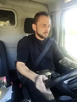 papichulo0099 online show from 10-27-25, 10:05