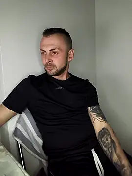 papichulo0099 online show from 03-06-26, 07:53