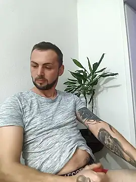 papichulo0099 online show from 01-11-26, 03:13