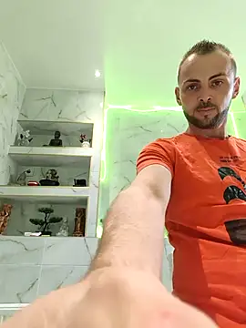 papichulo0099 online show from 10-18-25, 09:44