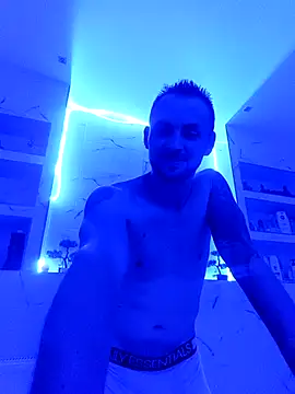 papichulo0099 online show from 10-25-25, 07:36