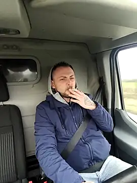 papichulo0099 online show from 02-16-26, 06:23