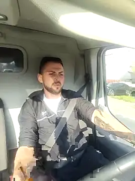 papichulo0099 online show from 04-14-26, 05:56