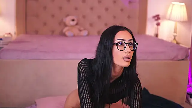 ChloeObril online show from 12-03-25, 04:13