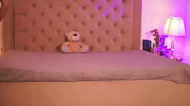 Snapshot of ChloeObril chatting on 02-22-26, 04:26 ChloeObril online show from 02-22-26, 04:26