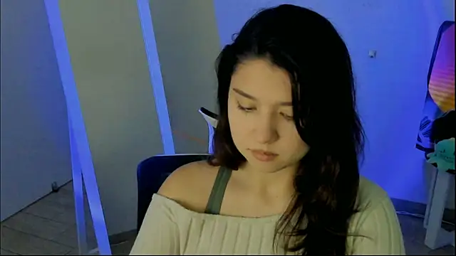 Sandra Curly online show from 11-26-25, 10:54