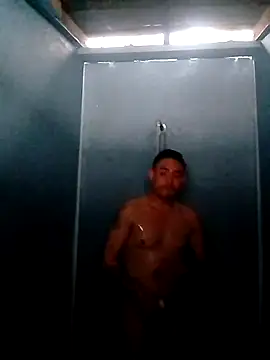 Snapshot of Juancho1R chatting on 09-21-25, 05:18 Juancho1R online show from 09-21-25, 05:18