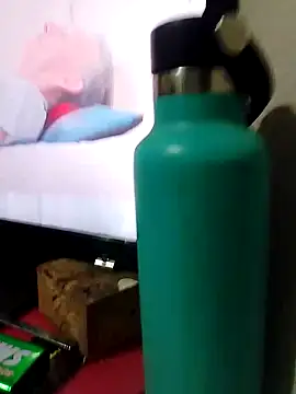 Snapshot of Juancho1R chatting on 12-22-25, 08:25 Juancho1R online show from 12-22-25, 08:25