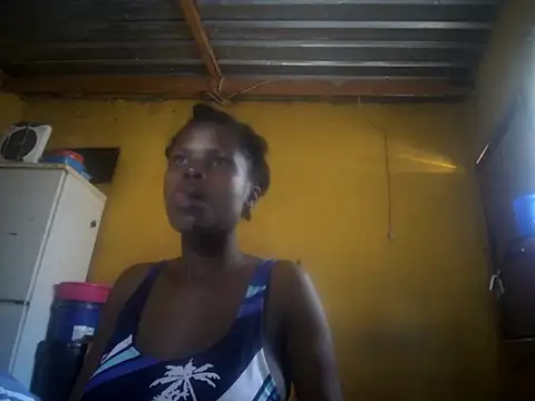 Caramelchick01 online show from 10-13-25, 09:22