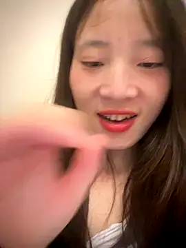 Snapshot of littleqiu chatting on 10-01-25, 09:29 littleqiu online show from 10-01-25, 09:29