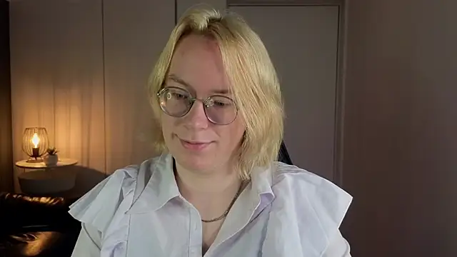 Snapshot of Amanda_Butlerr chatting on 07-19-26, 01:52 Amanda Butlerr online show from 07-19-26, 01:52