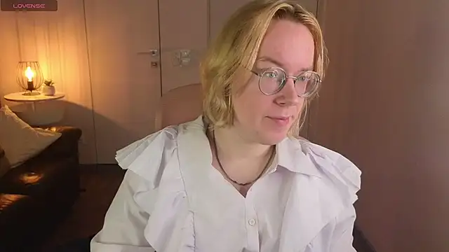 Snapshot of Amanda_Butlerr chatting on 07-04-26, 01:48 Amanda Butlerr online show from 07-04-26, 01:48