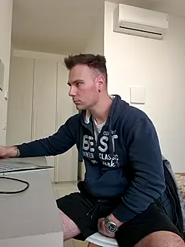 mrlyuis online show from 04-21-26, 09:16