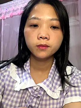Snapshot of thaoyeuuu chatting on 10-19-25, 02:58 thaoyeuuu online show from 10-19-25, 02:58