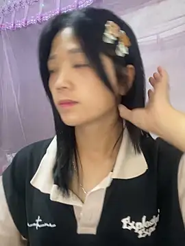Snapshot of thaoyeuuu chatting on 09-23-25, 07:15 thaoyeuuu online show from 09-23-25, 07:15