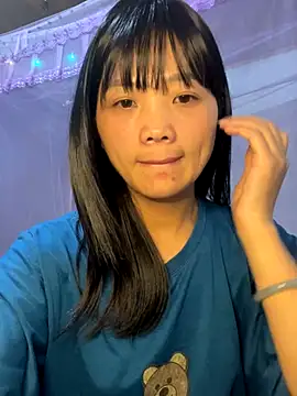 Snapshot of thaoyeuuu chatting on 09-08-25, 02:49 thaoyeuuu online show from 09-08-25, 02:49