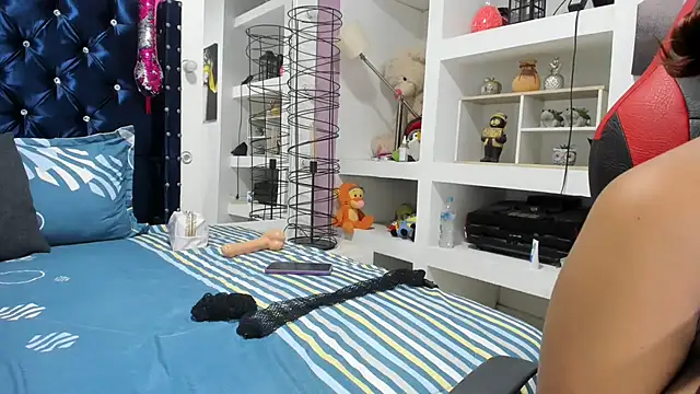 elianaa soto online show from 09-13-25, 06:41