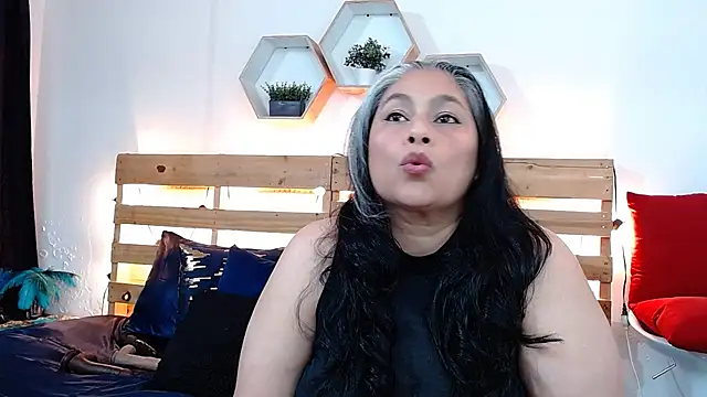 Snapshot of sheila_reeves2772 chatting on 09-26-25, 05:31 sheila reeves2772 online show from 09-26-25, 05:31