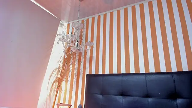 LunaToledo online show from 01-08-26, 03:51