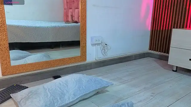 anna beneet online show from 11-28-25, 12:05