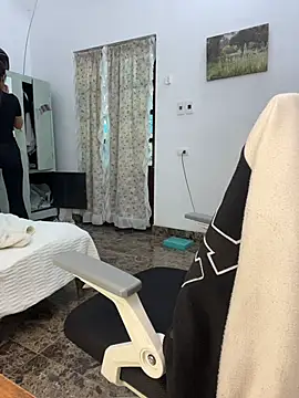 bunny b4nny online show from 01-11-26, 08:21