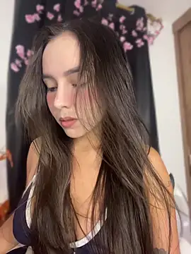 Scarlett05 online show from 05-12-26, 01:57