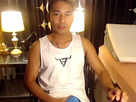 AsianHorseCockOwen online show from 01-12-26, 02:07