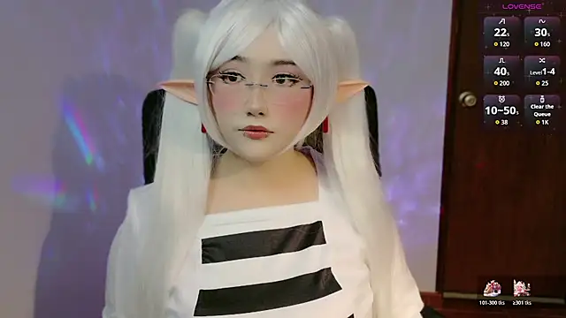 Livelle69 online show from 11-08-25, 03:21