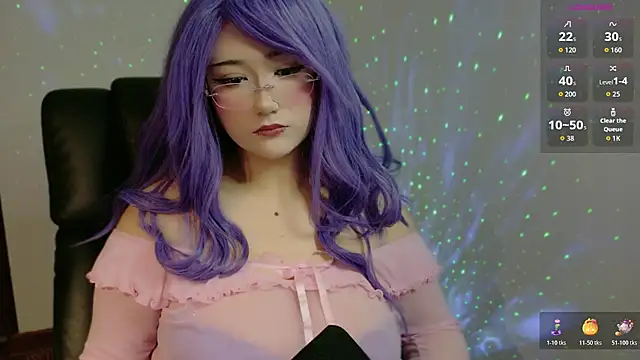 Livelle69 online show from 10-24-25, 12:09