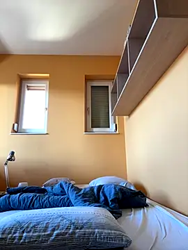 Raveman online show from 10-25-25, 01:45