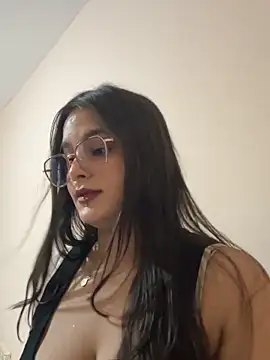 Abby Raschell online show from 03-28-26, 03:40