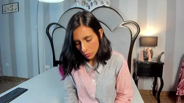 MiaAmore  online show from 02-14-26, 07:03