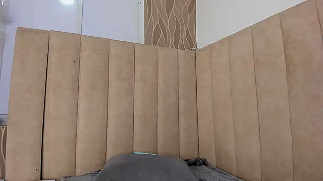 abby swith41 online show from 12-18-25, 01:04