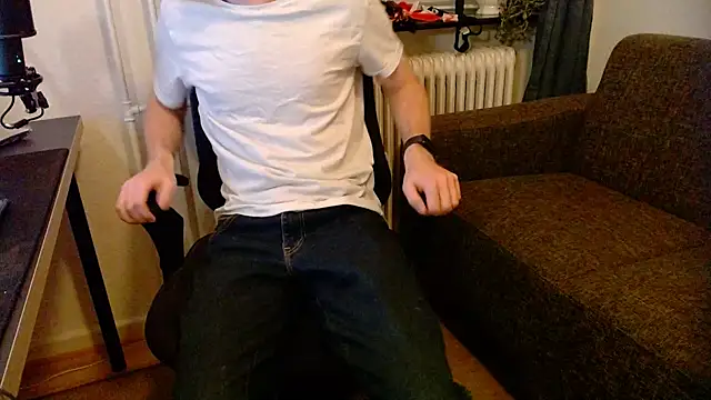 ChefDeLust online show from 10-31-25, 06:04