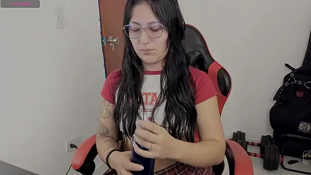 lilitth777 online show from 10-27-25, 01:39