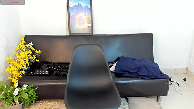 zarek lux online show from 04-10-26, 01:07