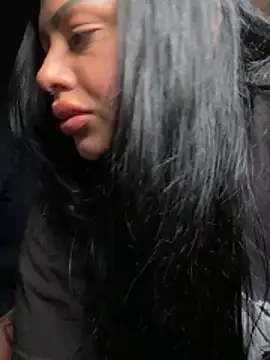 chicanachic13 online show from 12-05-25, 07:07