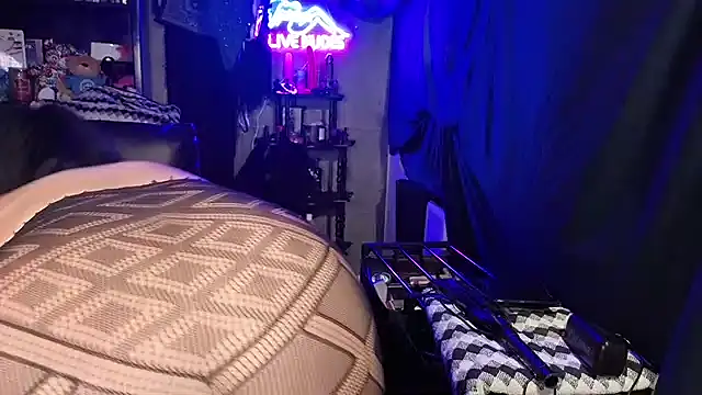 chicanachic13 online show from 03-01-26, 09:26