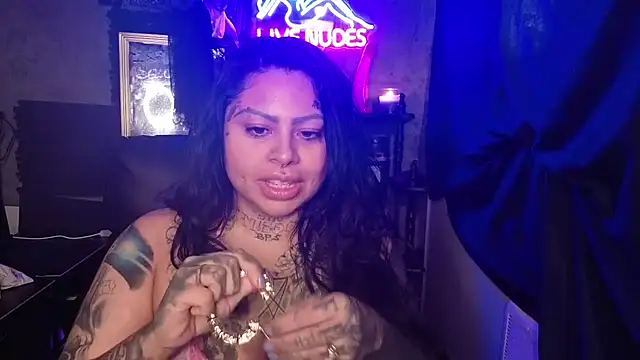 chicanachic13 online show from 02-15-26, 10:20