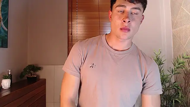 AustinJones  online show from 02-09-26, 07:56