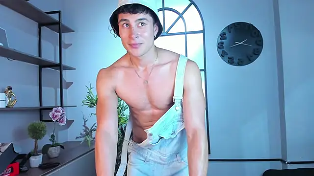 AustinJones  online show from 02-23-26, 07:47