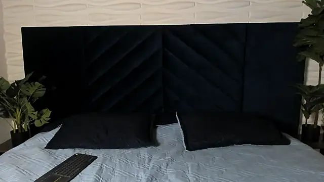 AustinJones  online show from 11-09-25, 06:34