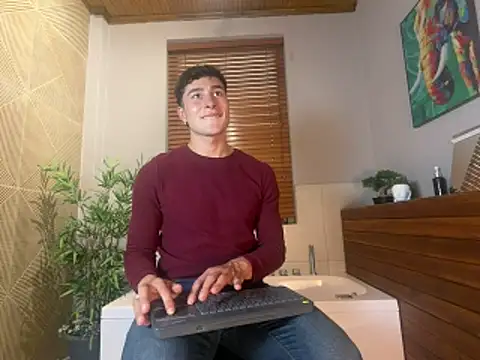 AustinJones  online show from 01-31-26, 08:29