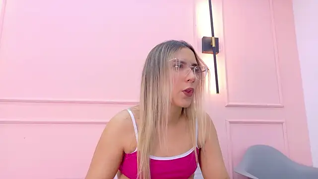 MaddieTease online show from 02-02-26, 01:54